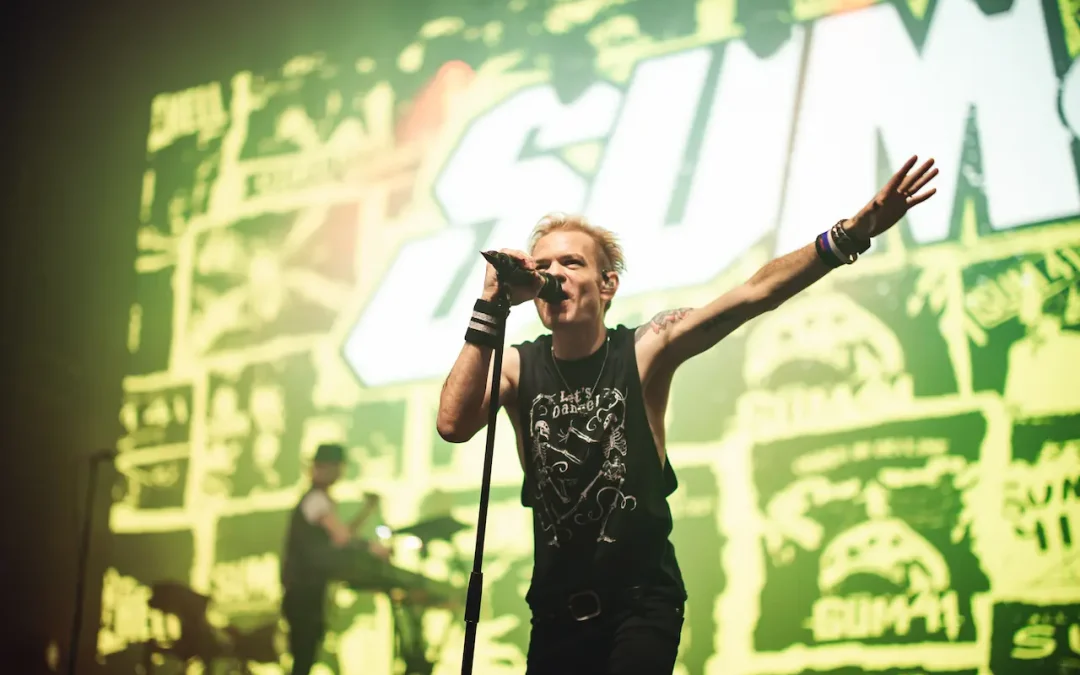 Sum 41 The Tour of The Setting Sum